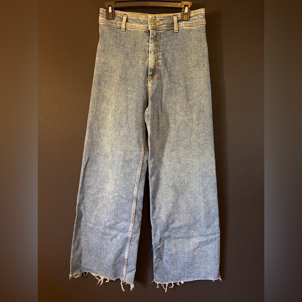 Zara Women's Straight Blue Jeans